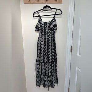 Elegant Black and White Maxi Dress